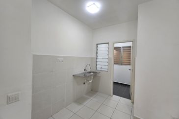 Karisma Apartment @ Eco Majestic