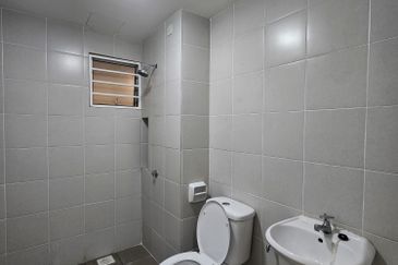 Karisma Apartment @ Eco Majestic