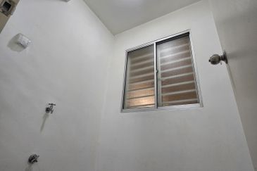 Karisma Apartment @ Eco Majestic