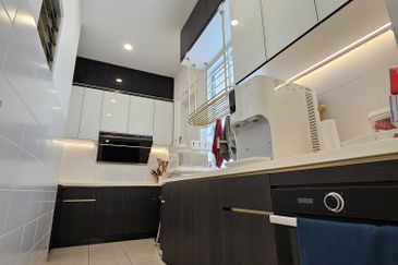 Lakefield Residences, Tropicana Heights