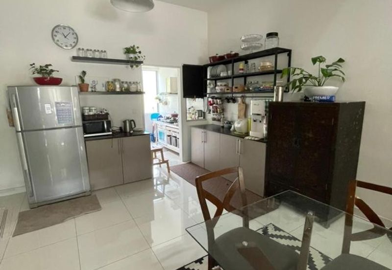 Parkfield Residences, Tropicana Heights