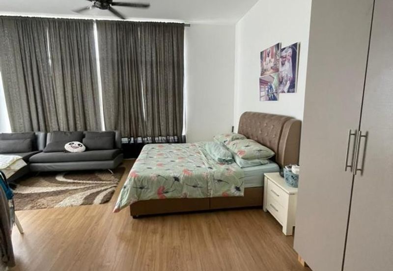 Parkfield Residences, Tropicana Heights