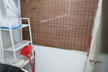 Kiara Plaza Service Apartment @ Semenyih