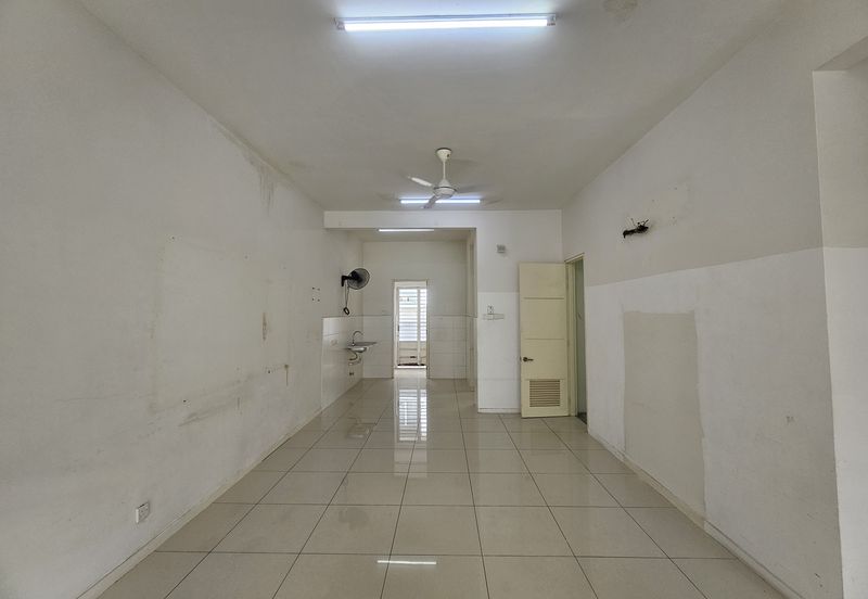 Parkfield Residences, Tropicana Heights