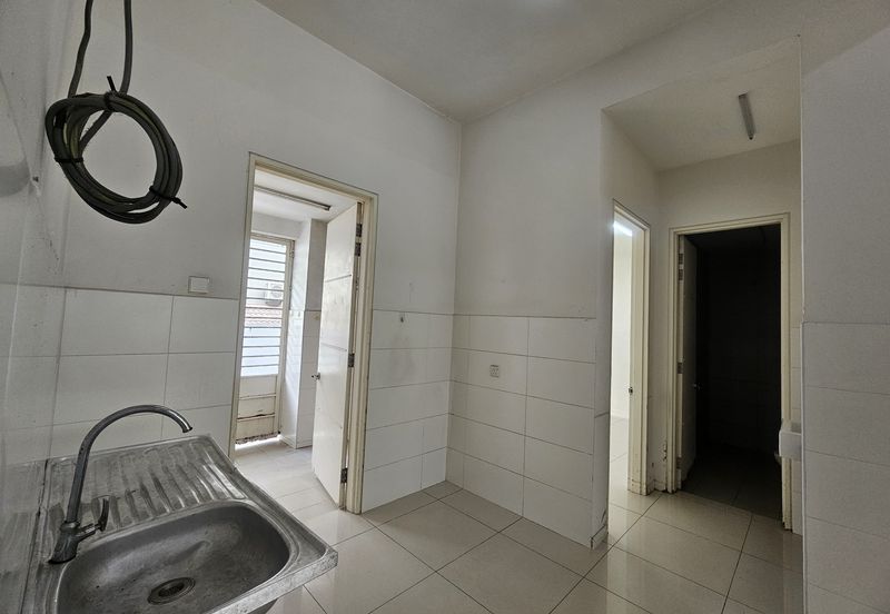 Parkfield Residences, Tropicana Heights