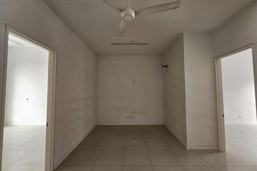 Parkfield Residences, Tropicana Heights