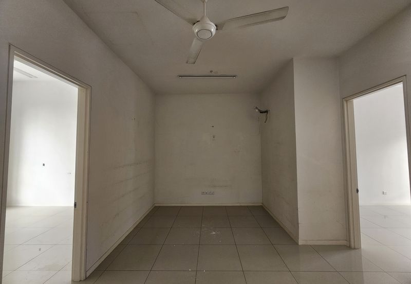 Parkfield Residences, Tropicana Heights