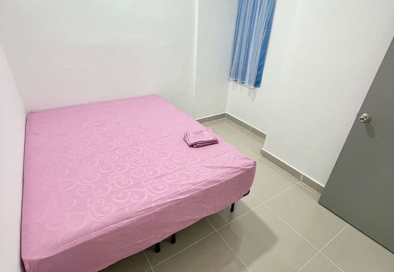  Akasia Diamond Residence Semenyih For Sale