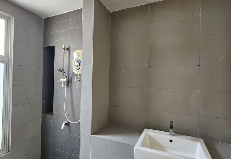 Fairfield Residences, Tropicana Heights