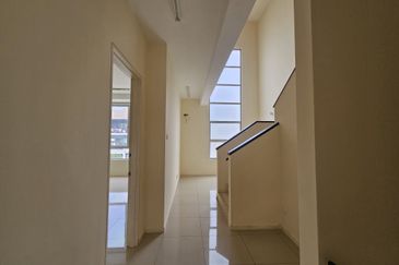 Fairfield Residences, Tropicana Heights