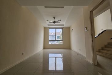 Fairfield Residences, Tropicana Heights