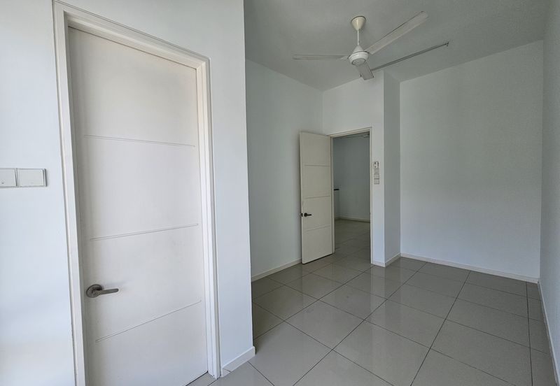 Fairfield Residences, Tropicana Heights