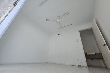 Fairfield Residences, Tropicana Heights