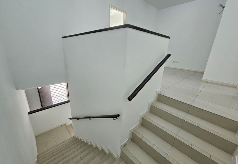 Fairfield Residences, Tropicana Heights