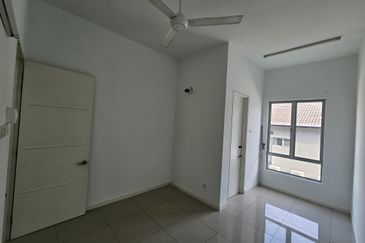 Fairfield Residences, Tropicana Heights