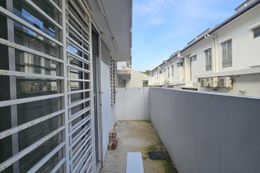 Fairfield Residences, Tropicana Heights