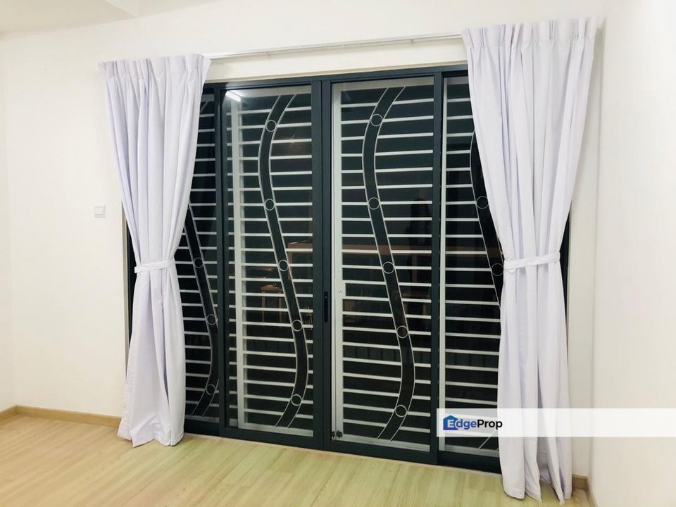 Diamond City Tiara East Broga 2 Storey House For Rent, Selangor, Semenyih