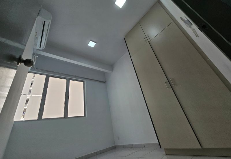 Residensi Idaman Abadi