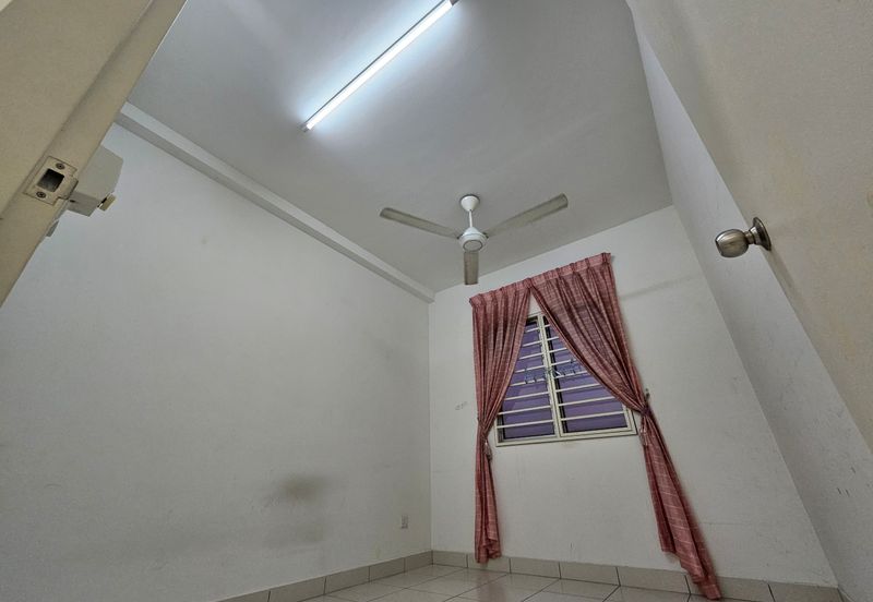 Karisma Apartment @ Eco Majestic