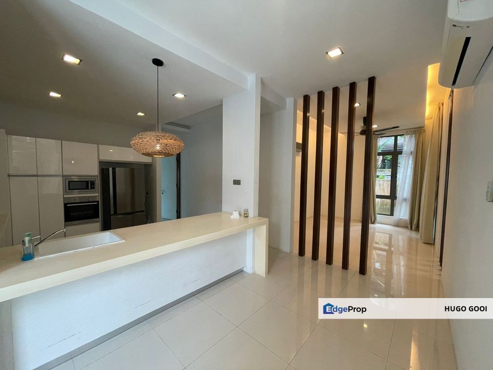 Come with Private Pool&Garden, 24 Hours Gated Guarded, Greenery and Peaceful Environment, KLCC View, Selangor, Ampang