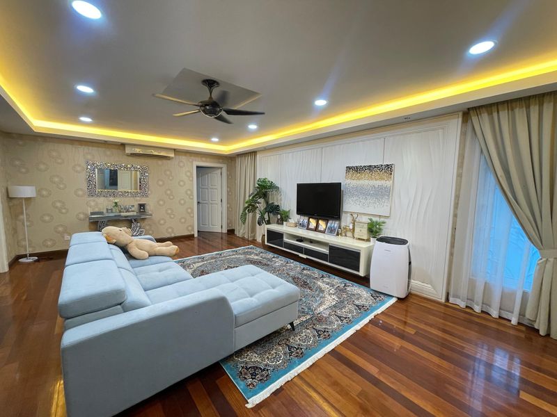 Tastefully Modern ID Design with Quality Furniture, Come with Private Waterfall and Garden, Suits for Embassies, Selangor, Ampang