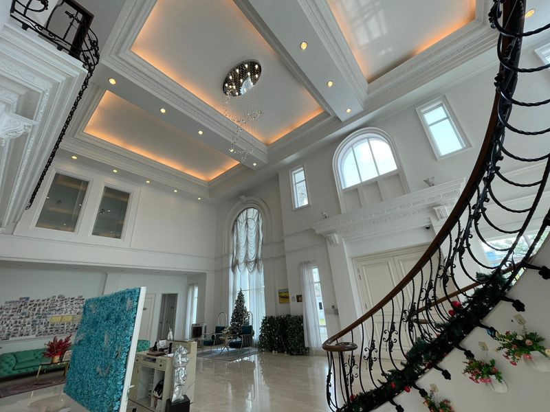 White House Design Bungalow, Cozy and Relaxing Township, Private Garden&Ample Parking Space, Kuala Lumpur, Taman OUG