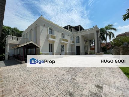 Castle&Palace Style Bungalow with Private Pool in the middle, Come with lift, Fish Pond and Huge Car Porch., Selangor, Country Heights