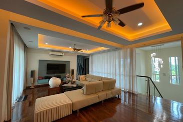 Villa Heights @ Equine Park