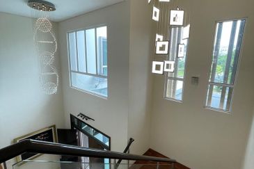 Villa Heights @ Equine Park