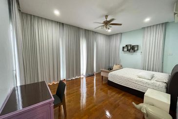 Villa Heights @ Equine Park