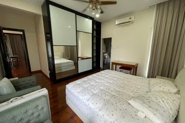 Villa Heights @ Equine Park