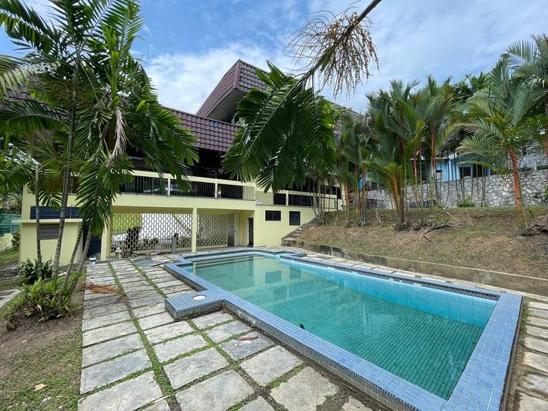 Fully Refurbished Huge Private Land and Parking Bungalow with Private Pool&Garden, Selangor, Petaling Jaya