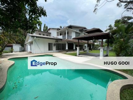 Embassies Bungalow with Private Pool&Garden, Easy Access KLCC, TRX and nearby ISKL&Sayfol, Kuala Lumpur, Ampang Hilir