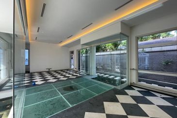 Jalan Taman U Thant 3