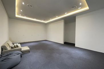 Jalan Taman U Thant 3