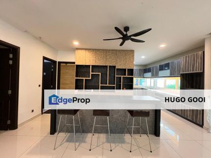 Greenery and Quiet Environment, Come with Private Garden, Ample Parking, Relaxing Clubhouse Area, Selangor, Puchong