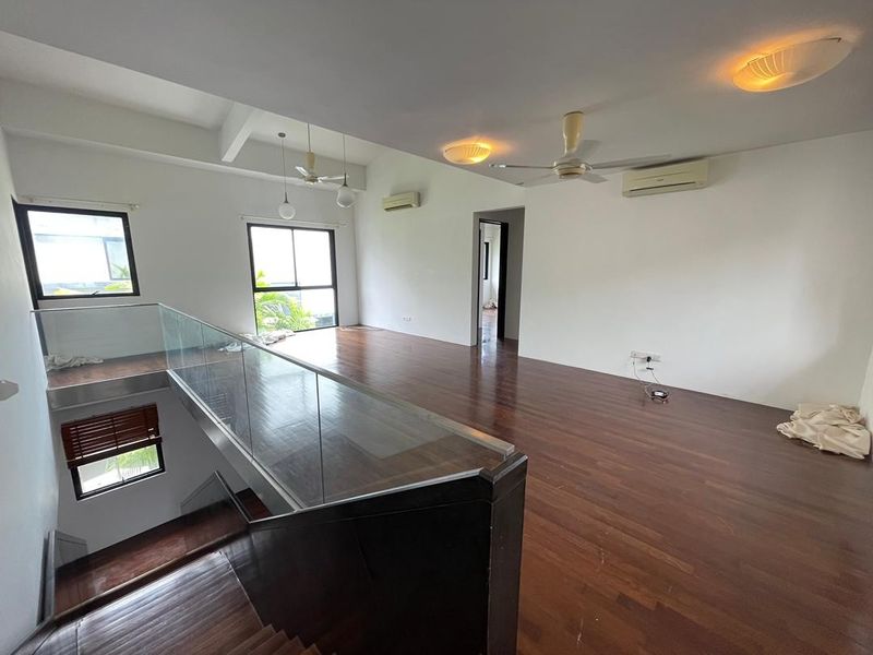 Modern Design Bungalow with Private Pool&Garden, Ample Parking Space, Easy Access KL Area, Kuala Lumpur, Taman Melawati