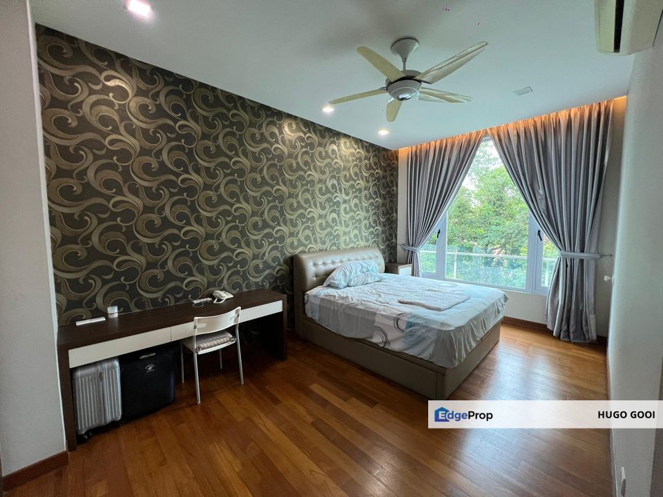 Double Volume Ceiling, Private Huge Garden&Pool, ID Design Quality Furniture, 24 Hours Security, Selangor, Seri Kembangan