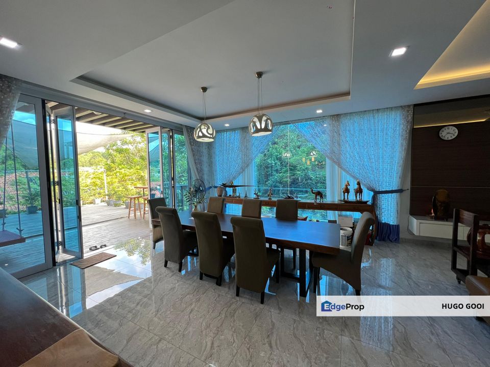Double Volume Ceiling, Private Huge Garden&Pool, ID Design Quality Furniture, 24 Hours Security, Selangor, Seri Kembangan