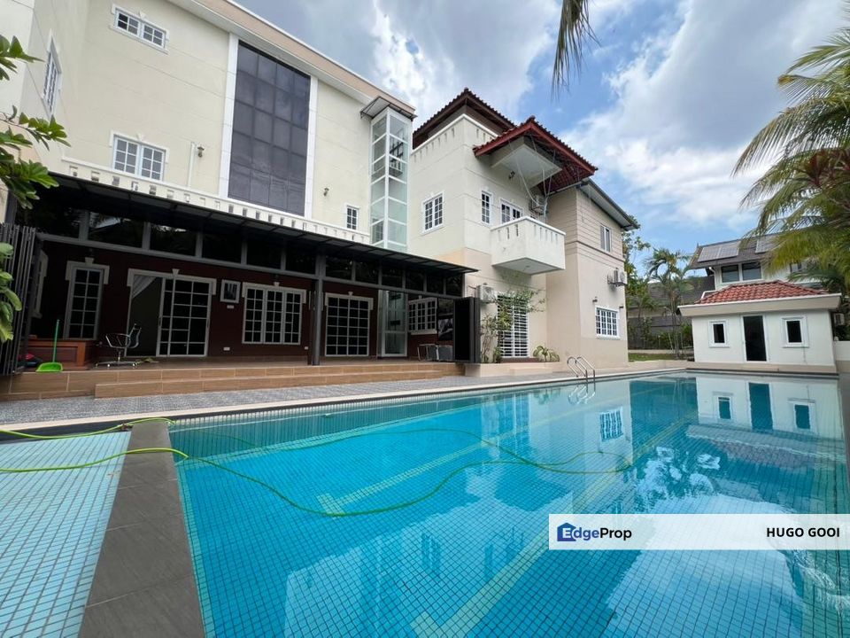 Huge Mansion with Private Garden&Pool&Lift, Ample Parking Space, Luxury Status Residential., Selangor, Country Heights