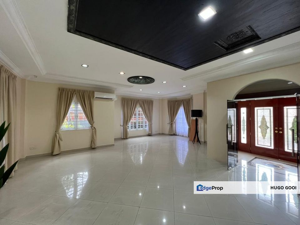 Huge Mansion with Private Garden&Pool&Lift, Ample Parking Space, Luxury Status Residential., Selangor, Country Heights