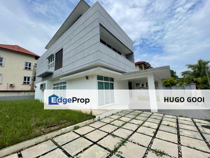Huge Bungalow with Private Garden, Suitable For Office Use, Easy Access Shops&Restaurant, Selangor, Cheras