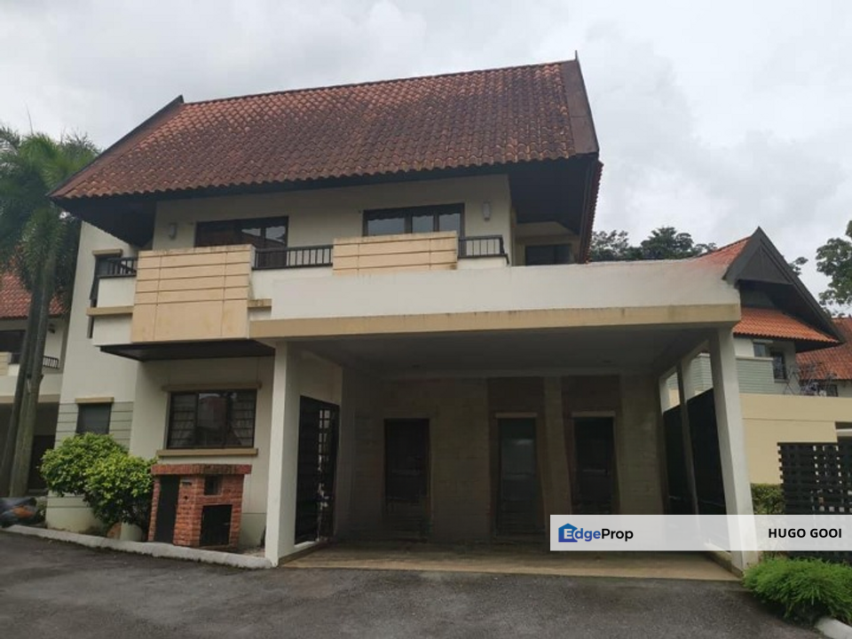 Balinese Style Semi-D with Private Garden, Slightly Renovated, Ample Parking Space, Selangor, Seri Kembangan