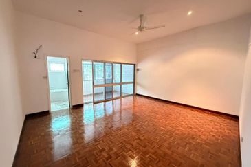 Jalan Lingkungan U Thant 