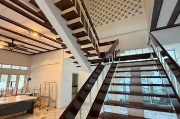 Jalan Lingkungan U Thant 