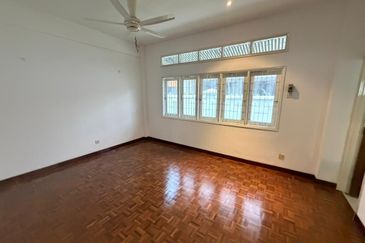 Jalan Lingkungan U Thant 