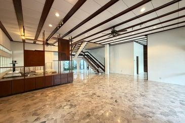 Jalan Lingkungan U Thant 