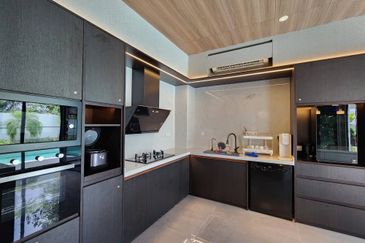 Bukit Suria Garden Village