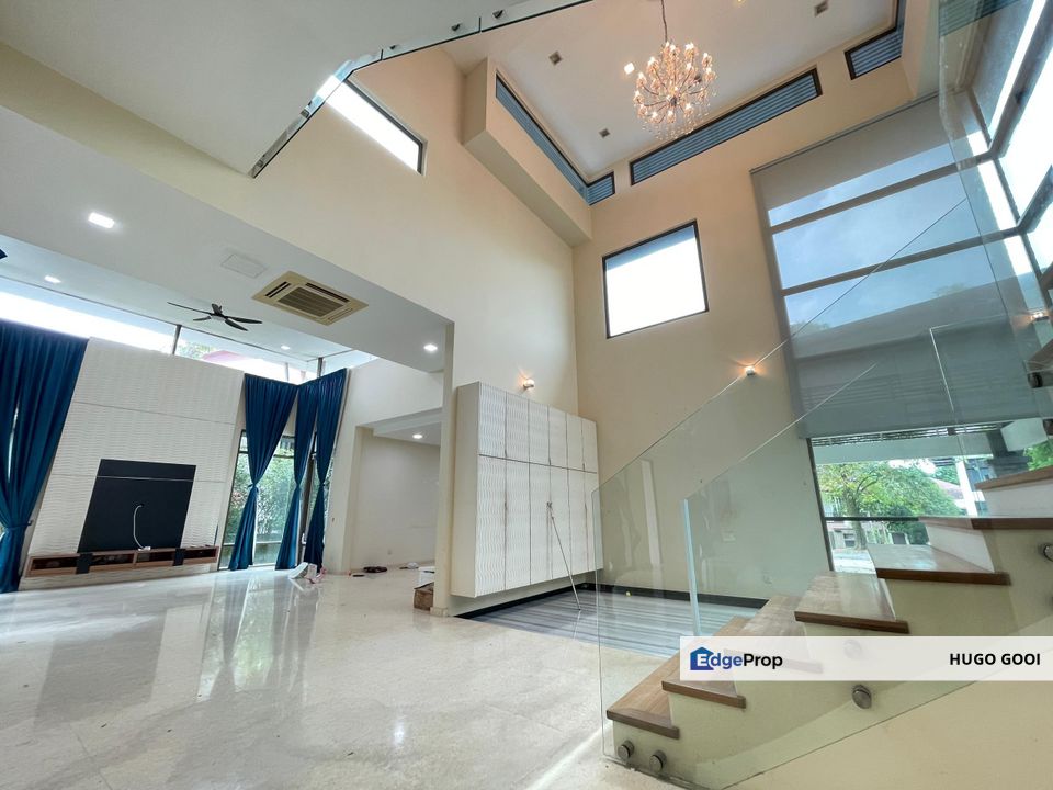 Modern Facade Semi-D with Private Pool&Garden, Ample Parking Space, Double Volume High Ceiling, Selangor, Seri Kembangan