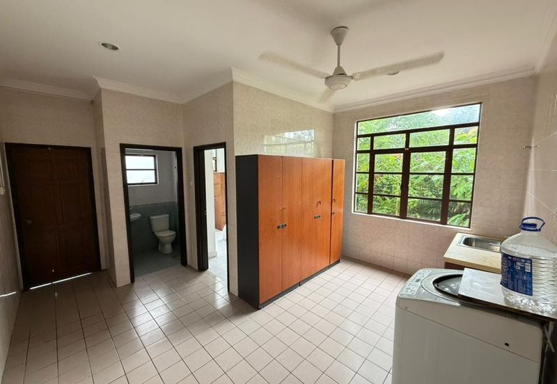 IOI Beverly Row @ IOI Resort City